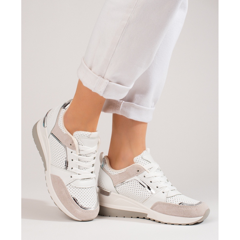 Tenisi albi de damă Shelovet cu pană 2 Tenisi albi de damă Shelovet cu pană 2