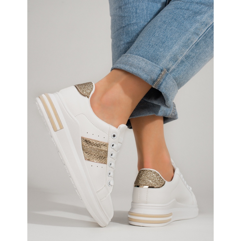 Adidași de damă Shelovet pe o platformă înaltă albă 1