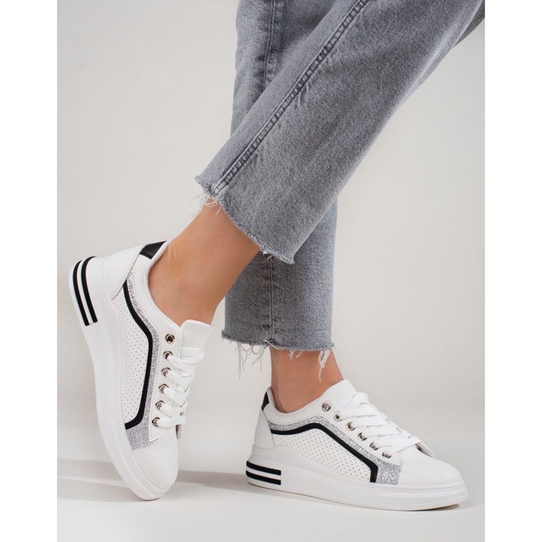 Tenisi Shelovet de damă pe o platformă înaltă albă 1