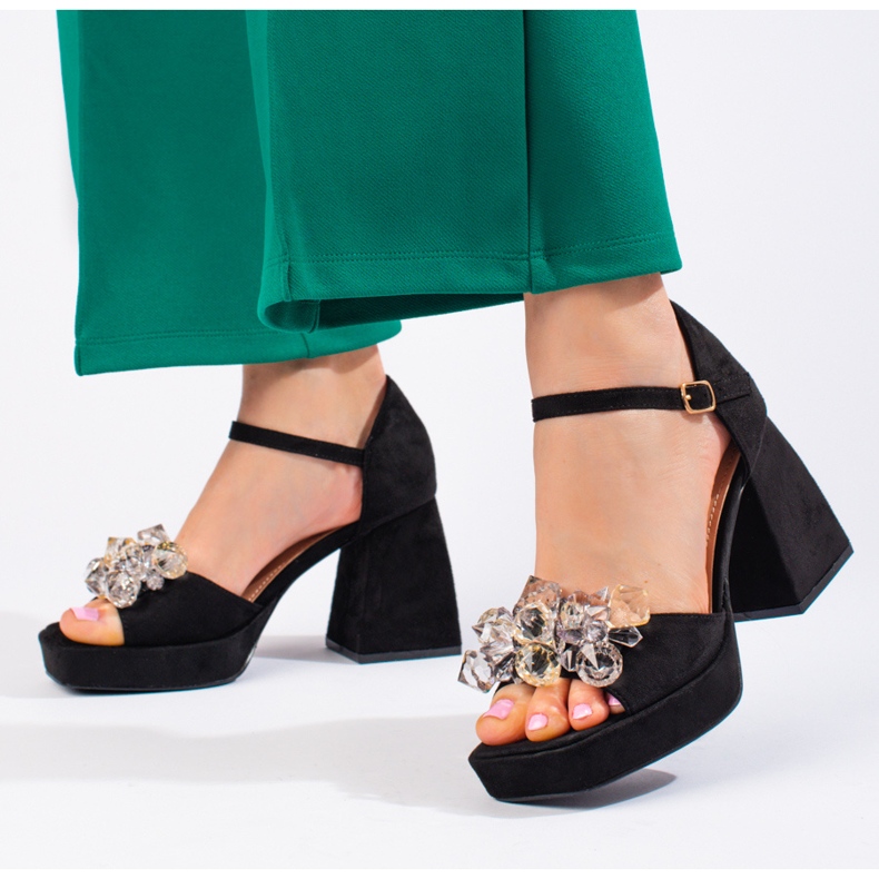 Sandale negre cu toc bloc cu margele Shelovet negru 2