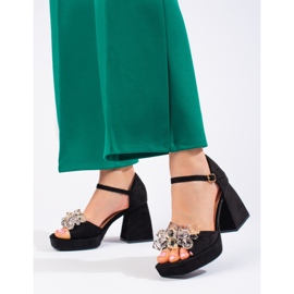 Sandale negre cu toc bloc cu margele Shelovet negru 1