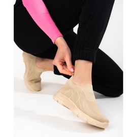 Pantofi sport de damă maro Shelovet din material textil 2