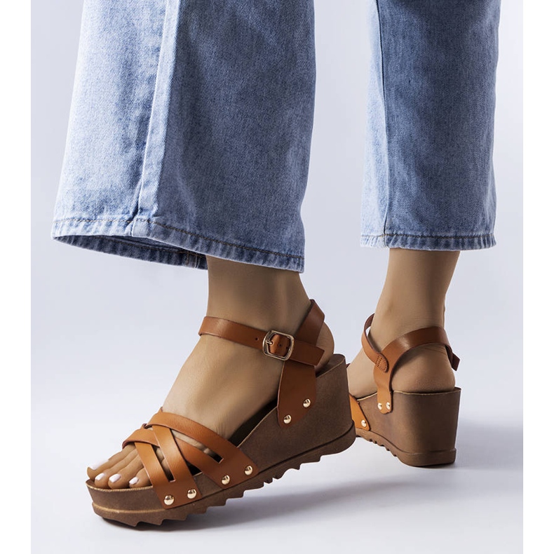 BM Sandale maro cu pană de la Audric 1