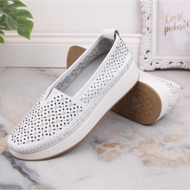 Pantofi slip-on Filippo DP4555 alb din piele ajurata 5