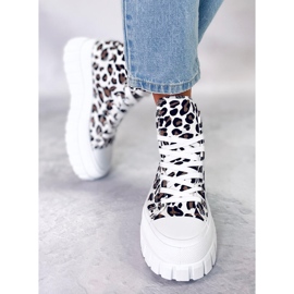 Tenisi înalți cu leopard leopard alb 1