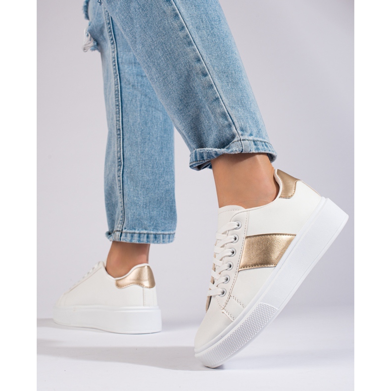 Tenisi albi de dama pe platforma Shelovet 2