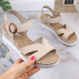 Sandale de damă confortabile cu pană bej Rieker 67173-60 1 Sandale de damă confortabile cu pană bej Rieker 67173-60 1