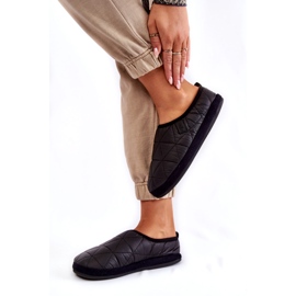 Papuci izolați pentru damă Big Star KK274606 Negru 3