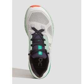 Pantofi de alergare On Running Cloudstratus W 3998245 verde 3