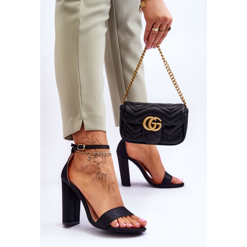 Sandale cu toc înalt din satin Negru Linsy 2