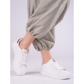 Pantofi sport de damă Shelovet albi confortabili 1 Pantofi sport de damă Shelovet albi confortabili 1