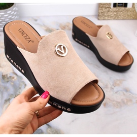 Papuci de damă bej din piele intoarsa Vinceza 10907 1