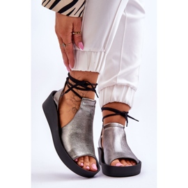 Sandale cu pană din piele Nicole 2743/063 Argintiu-Negru 1