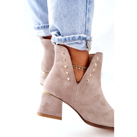 Lewski Shoes Ghete din piele întoarsă pentru femei cu decupaje Lewski Cappuccino 3074 / B bej 3