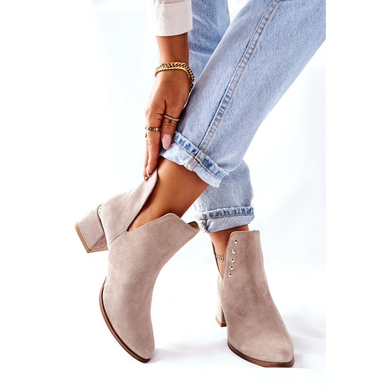 Lewski Shoes Ghete din piele întoarsă pentru femei cu decupaje Lewski Cappuccino 3074 / B bej 2