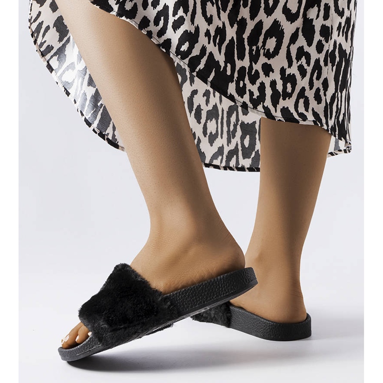 Sandale negre cu blană Ivory negru 2