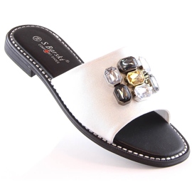 Papuci dama plati, confortabili, albi, cu zirconi S.Barski Kv 2775-31 2 Papuci dama plati, confortabili, albi, cu zirconi S.Barski Kv 2775-31 2