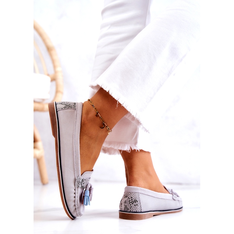 Evento Mocasini de dama din piele intoarsa cu franjuri Gri Laressa 3 Evento Mocasini de dama din piele intoarsa cu franjuri Gri Laressa 3