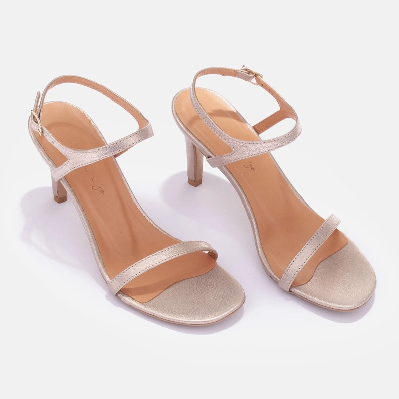 Marco Shoes Sandale cu toc înalt de aur 1