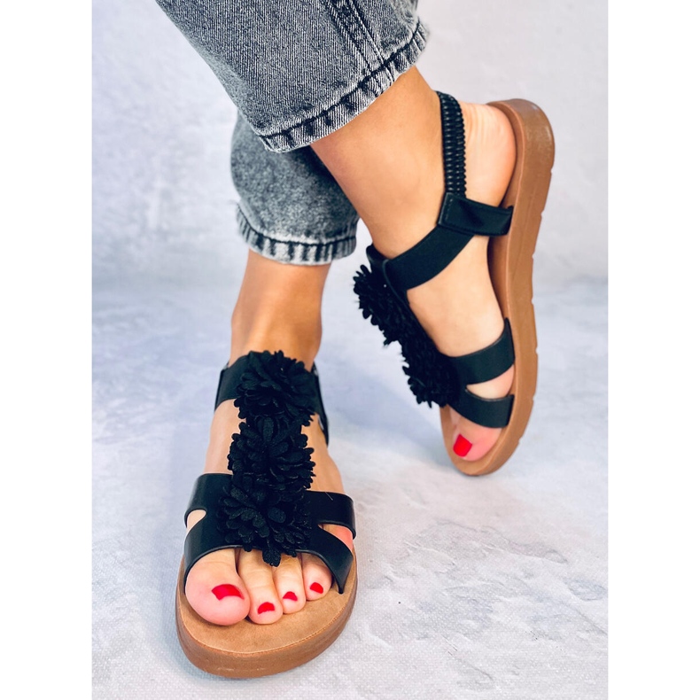 BM Sandale Astaire cu flori negre negru 1