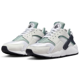Pantofi Nike Air Huarache Mica Green W DH4439 110 alb 1