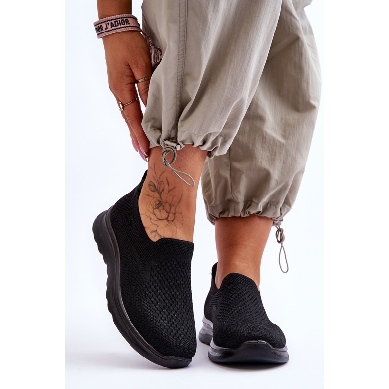 Tabele negre ale femeilor negru 1