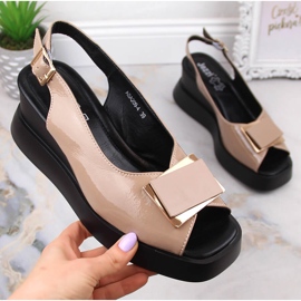 Sandale cu pană damă lăcuite Jezzi SA209-4 bej 1