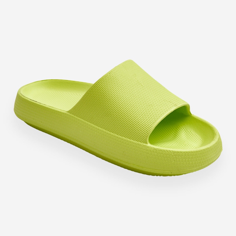 Papuci ușori la modă, pe o talpă masivă Lime Rebel verde 1 Papuci ușori la modă, pe o talpă masivă Lime Rebel verde 1