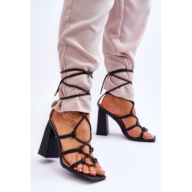 Sandale Cu Toc Legate Piele Negre Amare negru 2