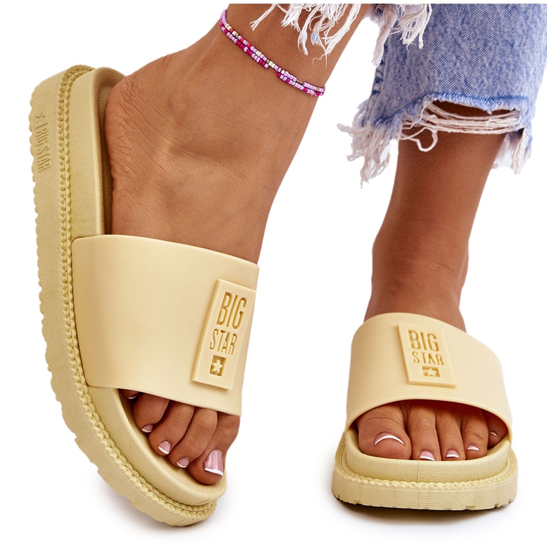 Papuci de damă Big Star JJ274A305 Galben 4