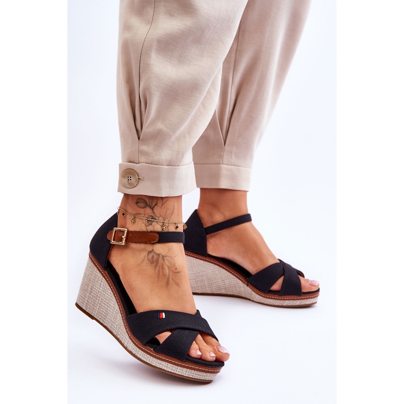 Sandale cu pană de damă Veenus negre negru 2