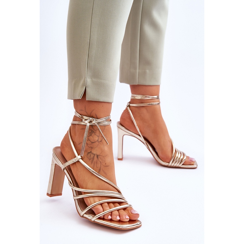 FJ1 Sandale cu toc înalt Tessoro aurii legate la modă de aur 2