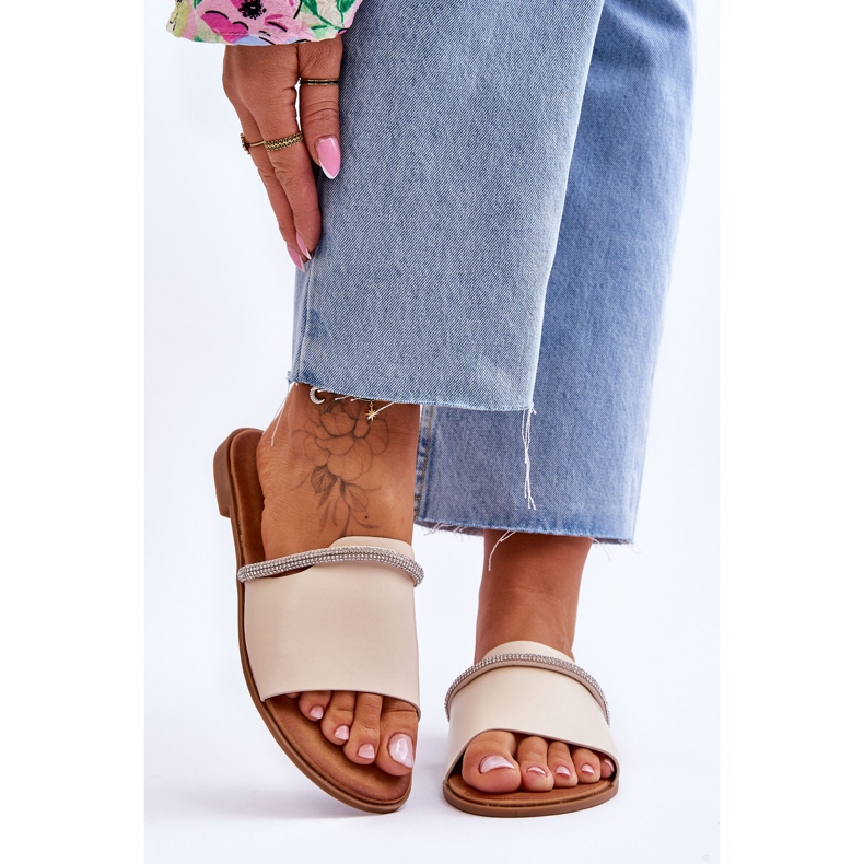 Tocuri Plate Elegante Bej Termen 1