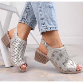 Sandale Filippo din piele ajurata bej/aurie DS4475 de aur 2 Sandale Filippo din piele ajurata bej/aurie DS4475 de aur 2