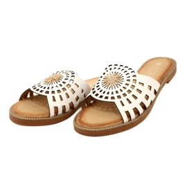 Flip-flops ajurat pentru femei la modă cu zirconi Filippo DK4621/23 WH alb 3
