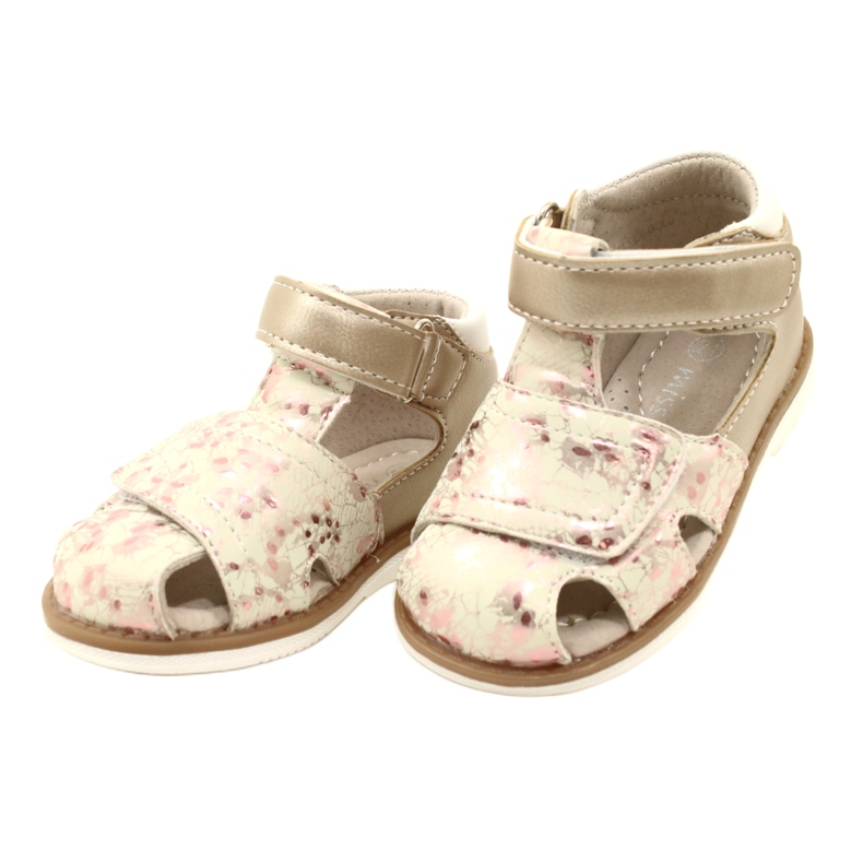 Evento Sandale fete de aur 3