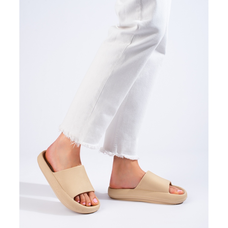 Papuci de damă Shelovet crem bej 1