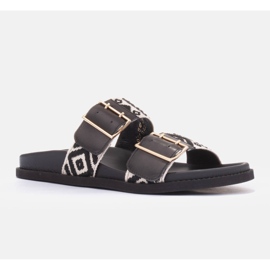 Marco Shoes Papuci cu catarame negru 1