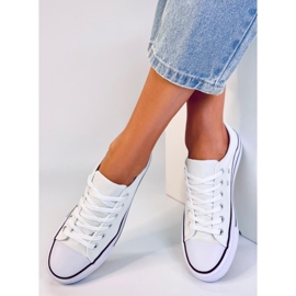 BM Adidasi clasici de dama Fargis White alb 2 BM Adidasi clasici de dama Fargis White alb 2