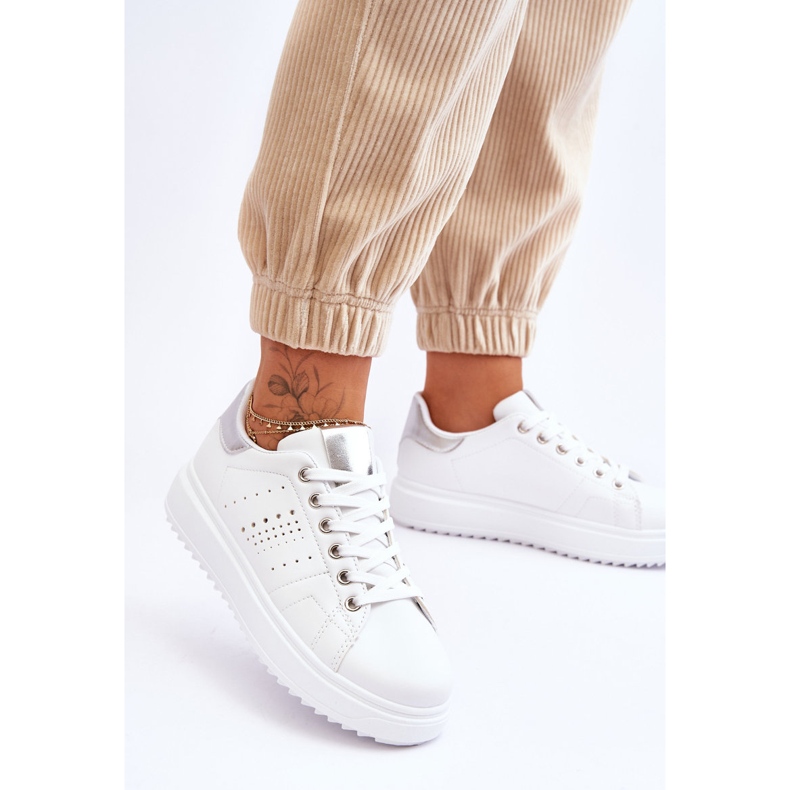 Pantofi sport de damă alb și argintiu Fii primul! 2