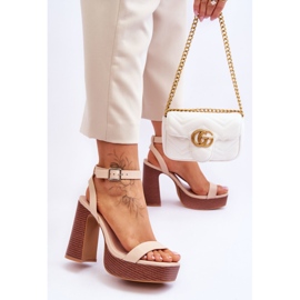Sandale din piele pe o platformă groasă, bej Marina 2