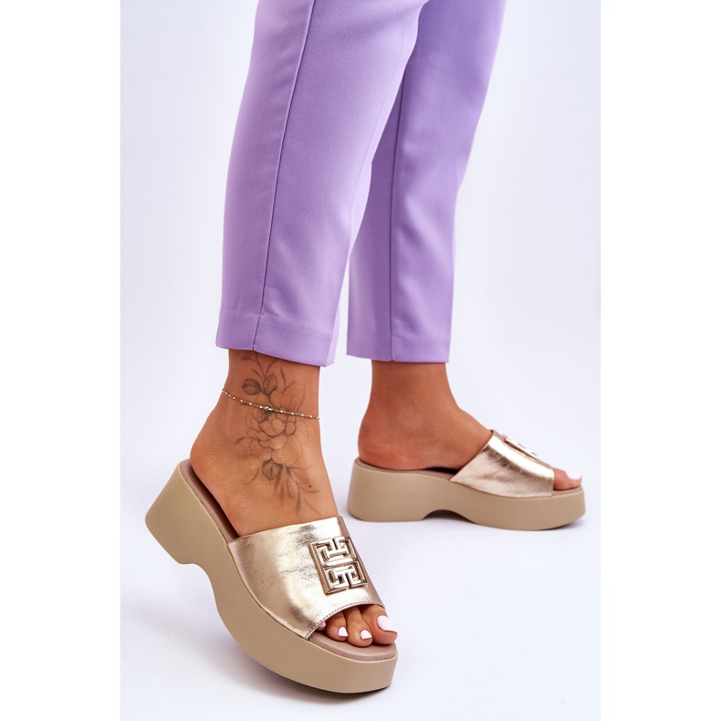 Lemar Papuci De Damă Platformă De Piele Cu Decorație Renna Aurie de aur 2 Lemar Papuci De Damă Platformă De Piele Cu Decorație Renna Aurie de aur 2