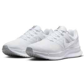Pantofi de alergare Nike Run Swift 3 W DR2698 101 alb 2