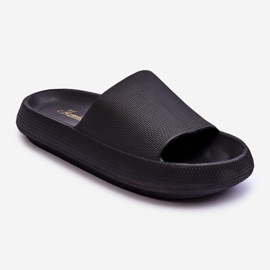 Fashion Papuci de spumă la modă pe o platformă groasă Linnea neagră negru 1 Fashion Papuci de spumă la modă pe o platformă groasă Linnea neagră negru 1