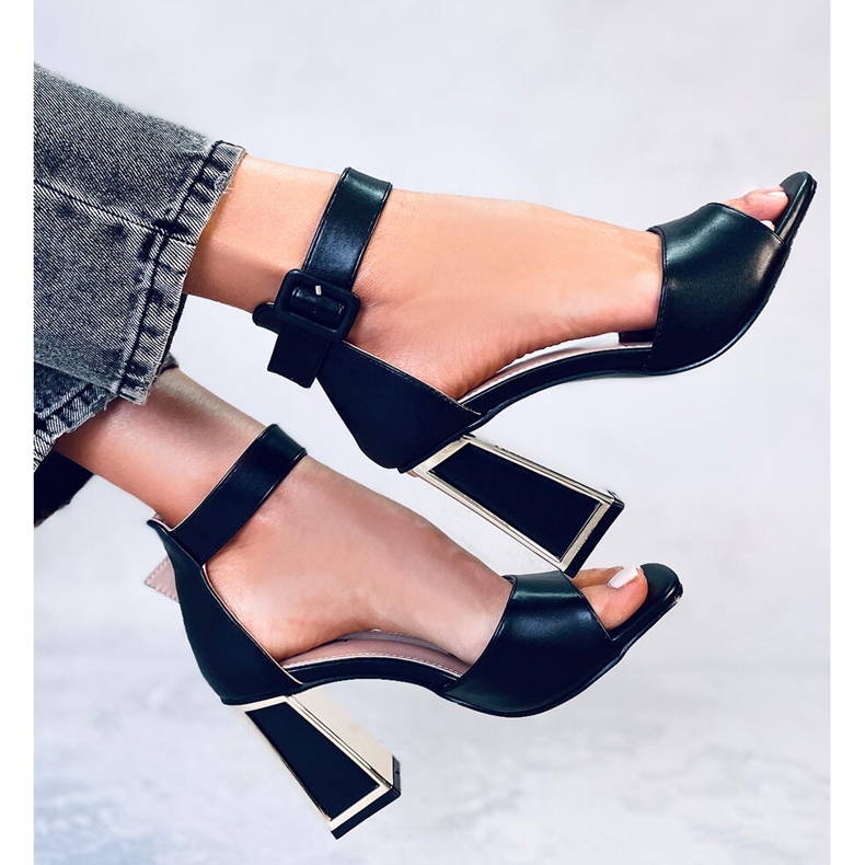 Tamara Sandale negre cu toc geometric negru 1 Tamara Sandale negre cu toc geometric negru 1