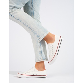 J. Star Adidași clasici albi 2