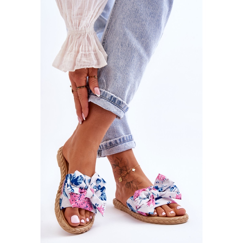 FK1 Papuci de damă cu fundă de stofă, floare albă 1