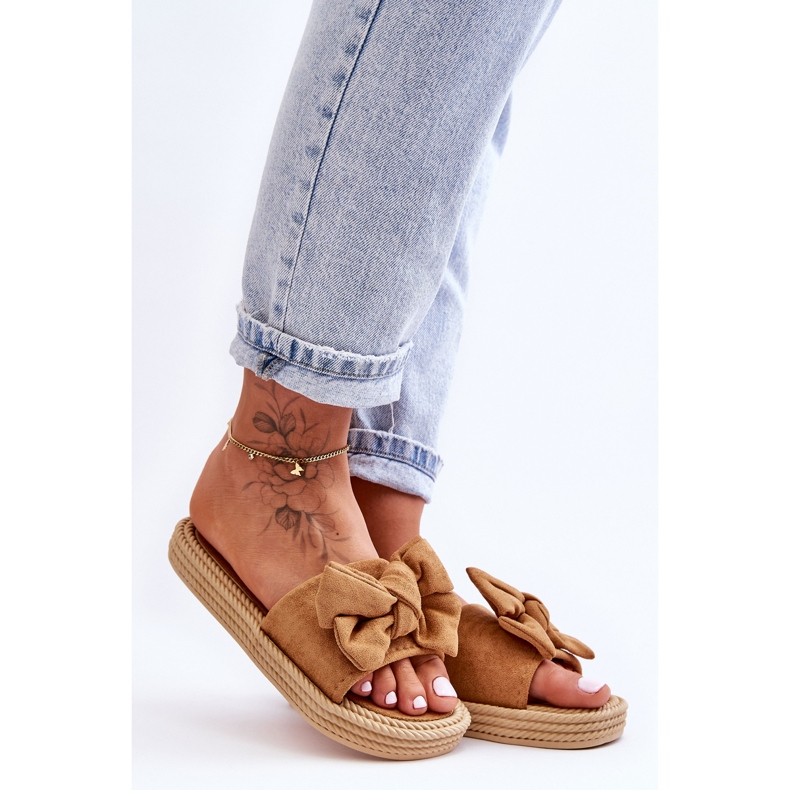 FK1 Papuci Femei din piele intoarsa Camel Fency, cu fundita maro 2